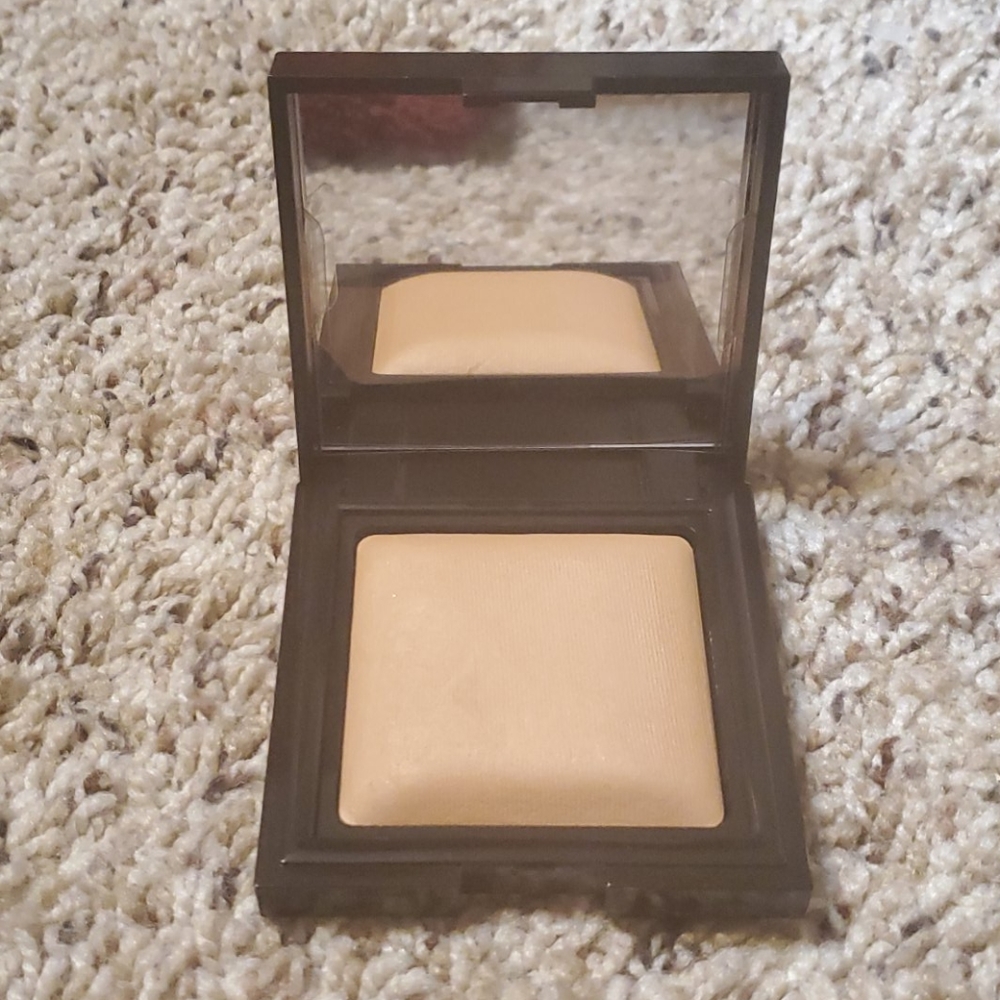 Laura Mercier Candleglow Sheer Powder #1